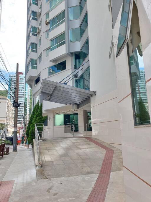 Piscina A Beira-Mar, Tranquilidade E Qualidade No Melhor De Bc Balneário Camboriú Eksteriør billede