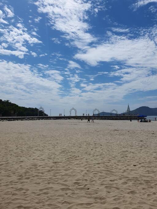 Piscina A Beira-Mar, Tranquilidade E Qualidade No Melhor De Bc Balneário Camboriú Eksteriør billede