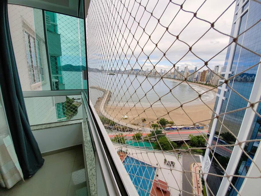 Piscina A Beira-Mar, Tranquilidade E Qualidade No Melhor De Bc Balneário Camboriú Eksteriør billede